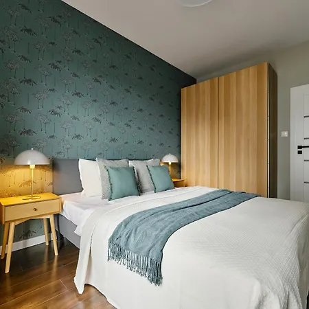 Cracow Palm Apartman *